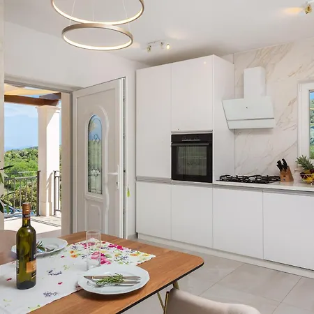 Emerald Eco Casa vacanze Novo Selo (Brac)